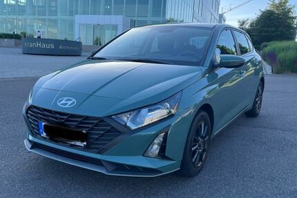 Hyundai i20 24.388 km 14.599 &euro; Gummersbach 51647