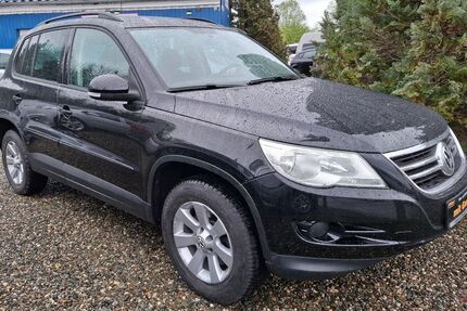 VW Tiguan 209.938 km 7.490 &euro; Derenburg 38895
