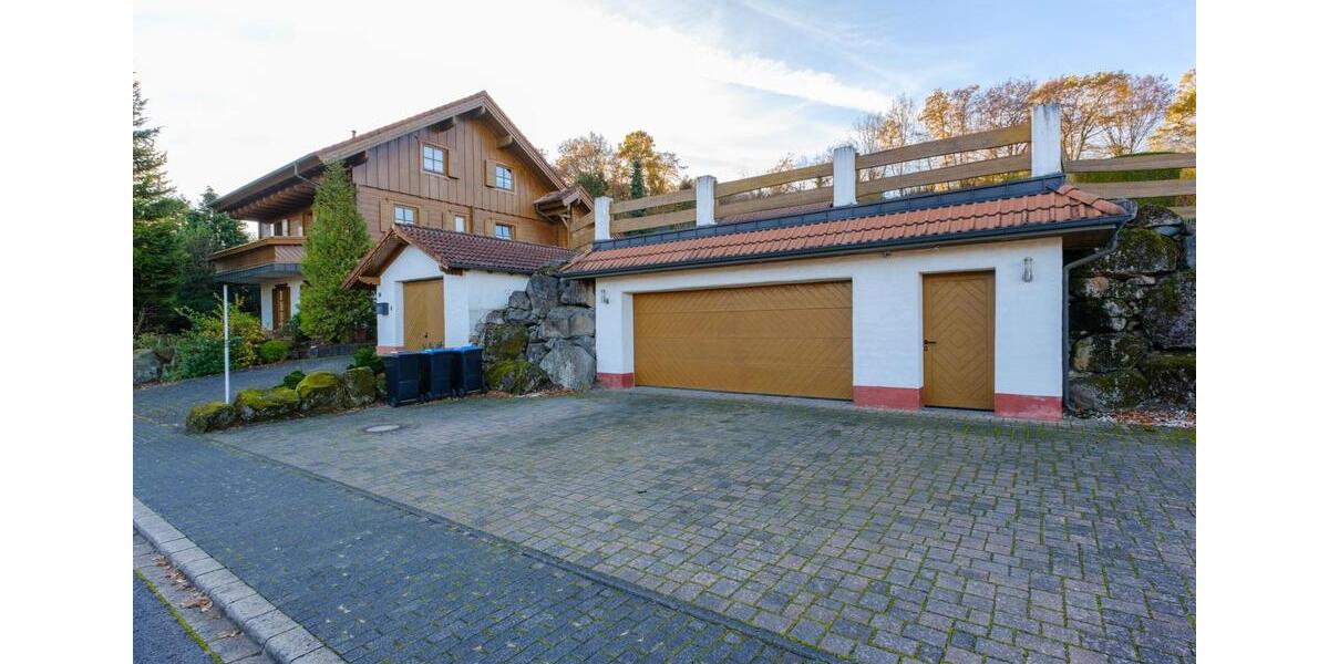Einfamilienhaus Gerolstein - 8 Zimmer, 185 m&sup2;, 550.000&euro; | Angebot:26545050