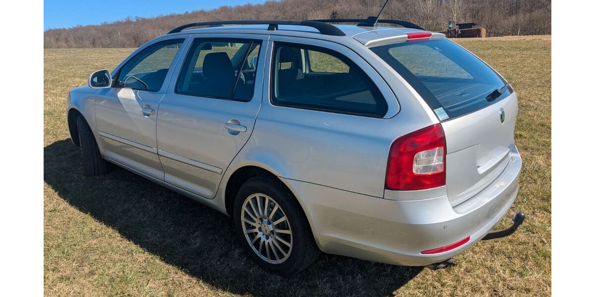 Skoda Octavia 242.000 km 3.999 &euro; Wenden 57482