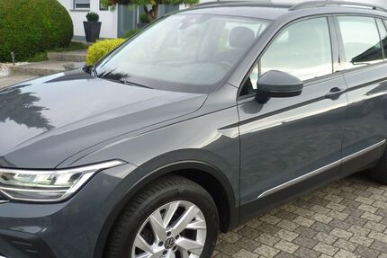 VW Tiguan 90.000 km 26.900 &euro; Quedlinburg 06484