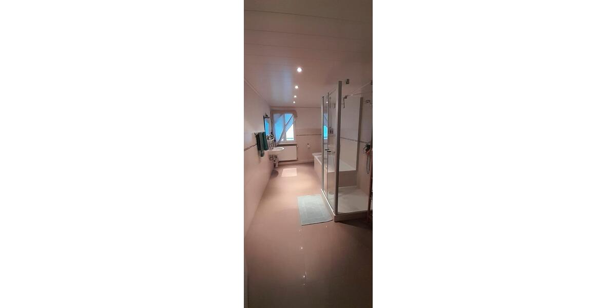 Einfamilienhaus Briedel - 4 Zimmer, 130 m&sup2;, 805&euro; | Angebot:26164033