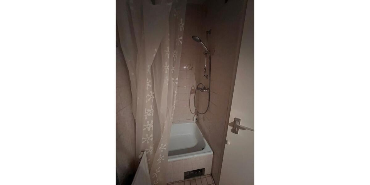 Etagenwohnung Aachen Aachen-Mitte - 3 Zimmer, 34 m&sup2;, 430&euro; | Angebot:26028928