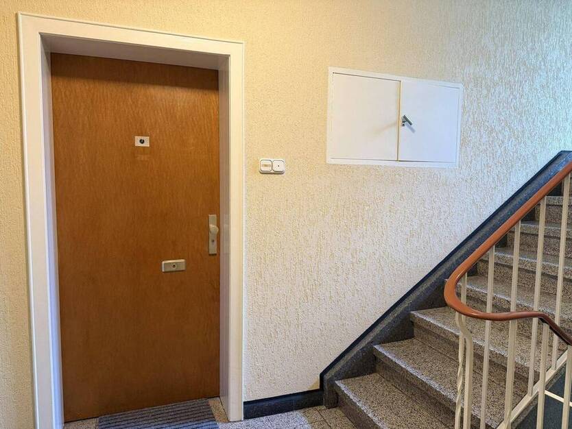 Sanierungsbedürftige 3-Zimmer-Wohnung mit viel Potenzial