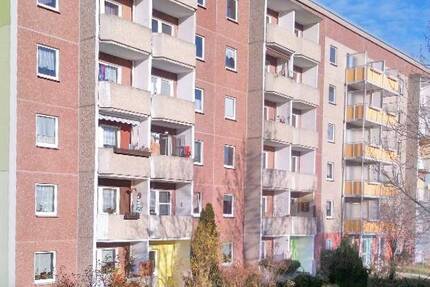 Wohnung Wilkau-Haßlau Haßlau - 3 Zimmer, 55 m&sup2;, 330&euro; | Angebot:26320710
