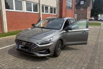 Hyundai i30 50.000 km 18.000 &euro; Hückelhoven 41836