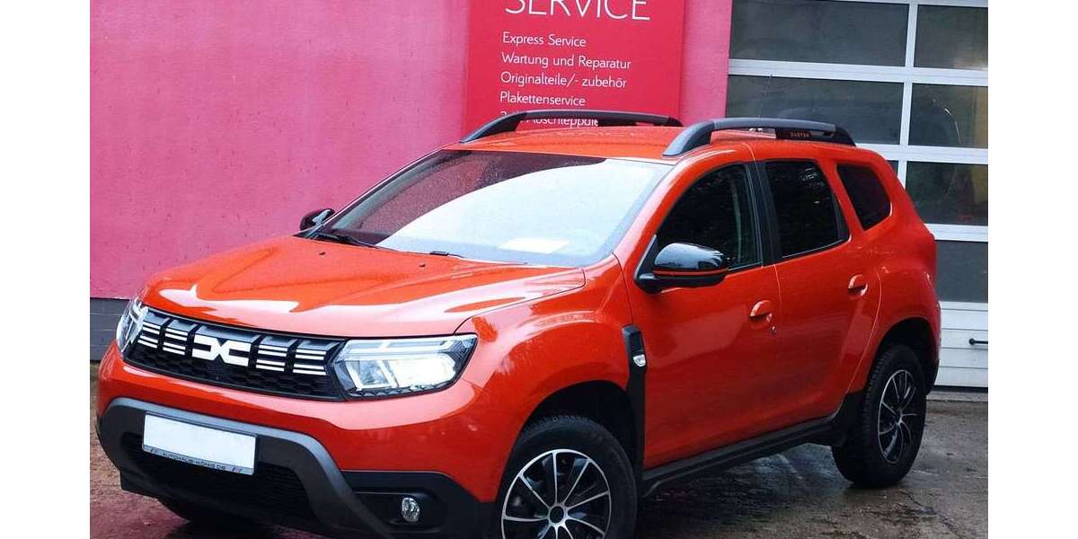 Dacia Duster 7.740 km 18.990 &euro; Berlin 10317