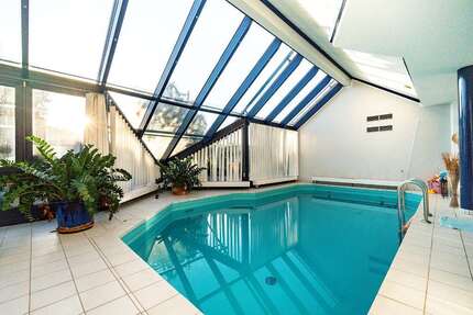 Haus Solms - 9 Zimmer, 301 m&sup2;, 795.000&euro; | Angebot:25436579