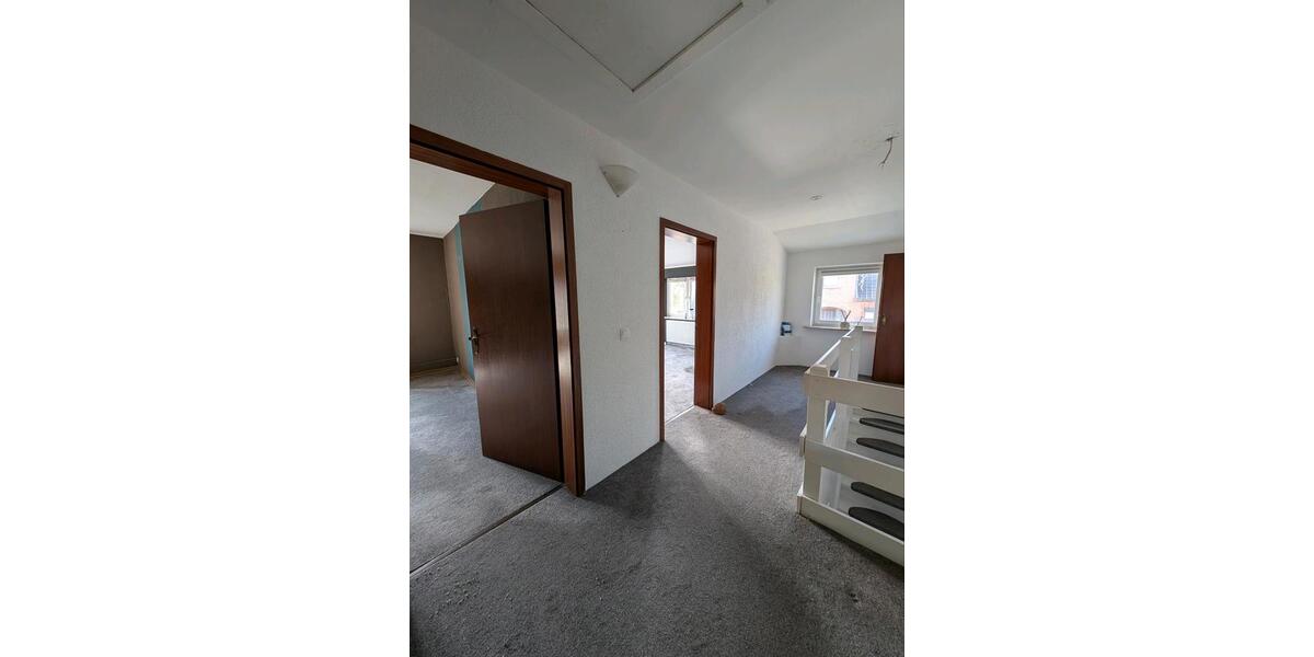 Etagenwohnung Burg (Dithmarschen) - 3 Zimmer, 87 m&sup2;, 690&euro; | Angebot:26409806