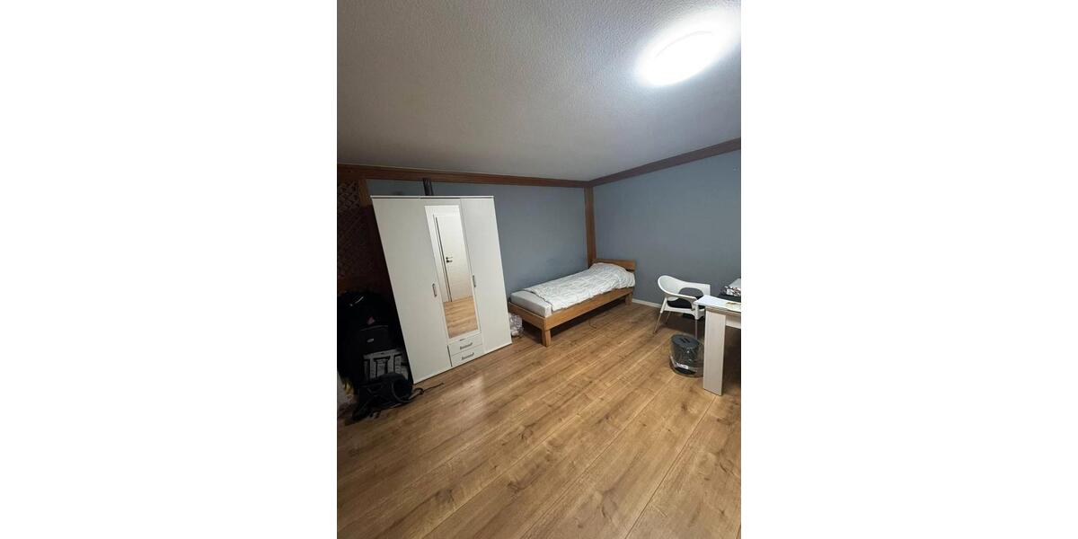 Etagenwohnung Balingen - 1 Zimmer, 15 m&sup2;, 470&euro; | Angebot:26325778