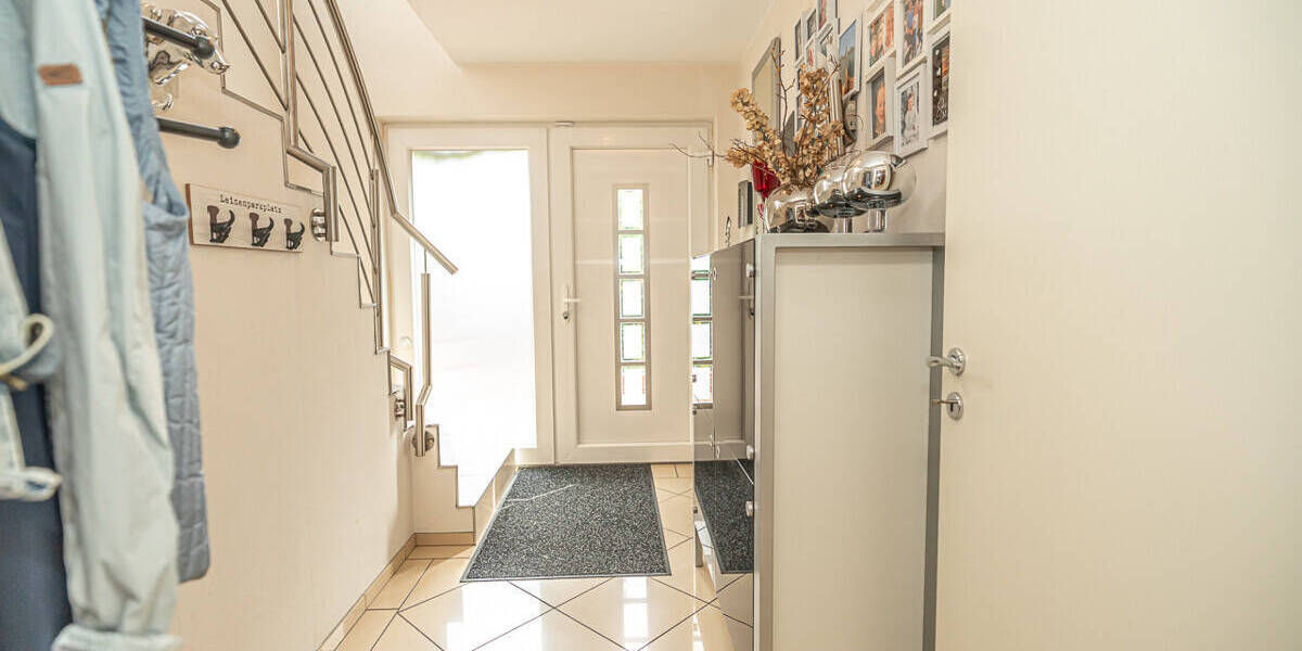 Einfamilienhaus Westerstede - 1 Zimmer, 363 m&sup2;, 995.000&euro; | Angebot:25700106