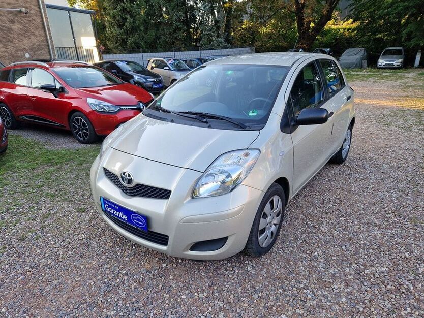 Yaris