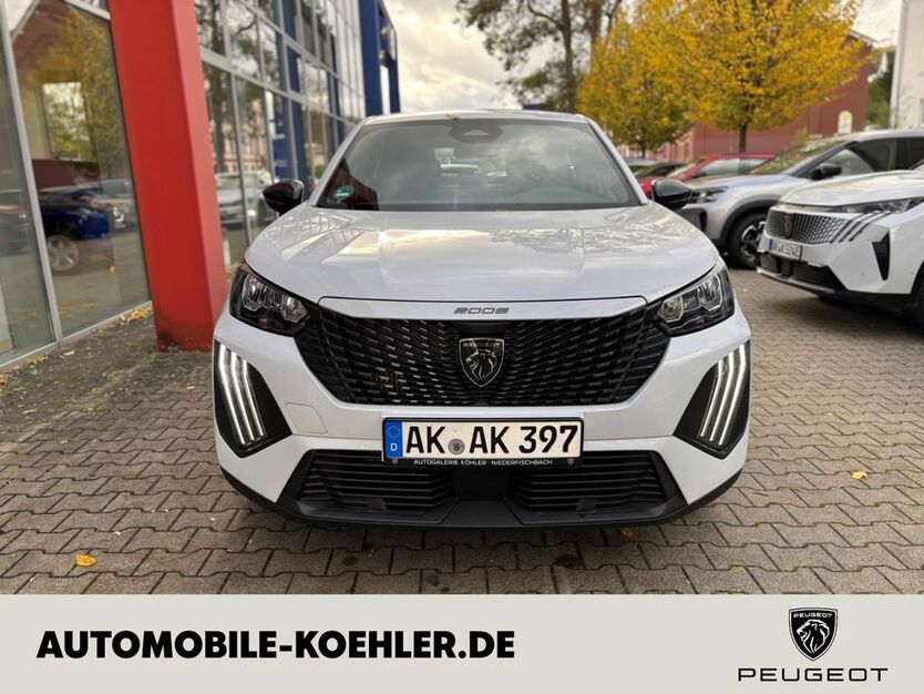 Peugeot 2008 2.500 km 26.850 € Siegen 57072