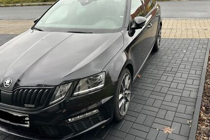 Skoda Octavia 172.000 km 14.999 € Radeburg 01471