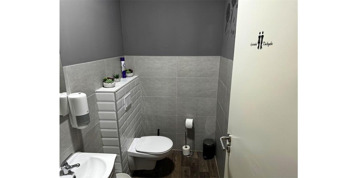 Büro oder Ladenfläche, ca. 65,60 m², mittig der Markttwiete in Bad Schwartau zimmer