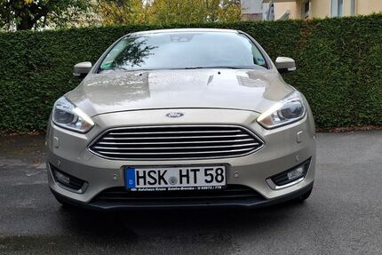 Ford Focus 51.500 km 12.400 € Bergisch Gladbach 51429