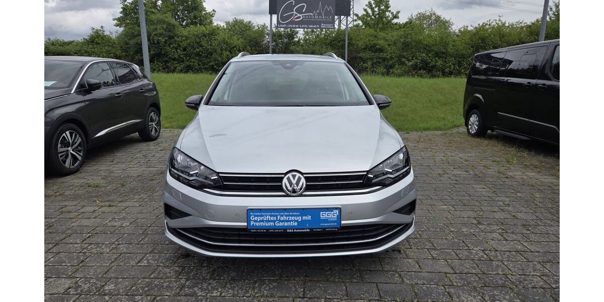 VW Golf Sportsvan 23.701 km 17.490 &euro; Limburg 65553