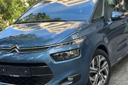 Citroen C4 Picasso 53.626 km 10.999 &euro; Berlin 13089