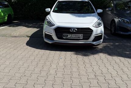 Hyundai i30 156.000 km 9.000 &euro; Berlin 12359