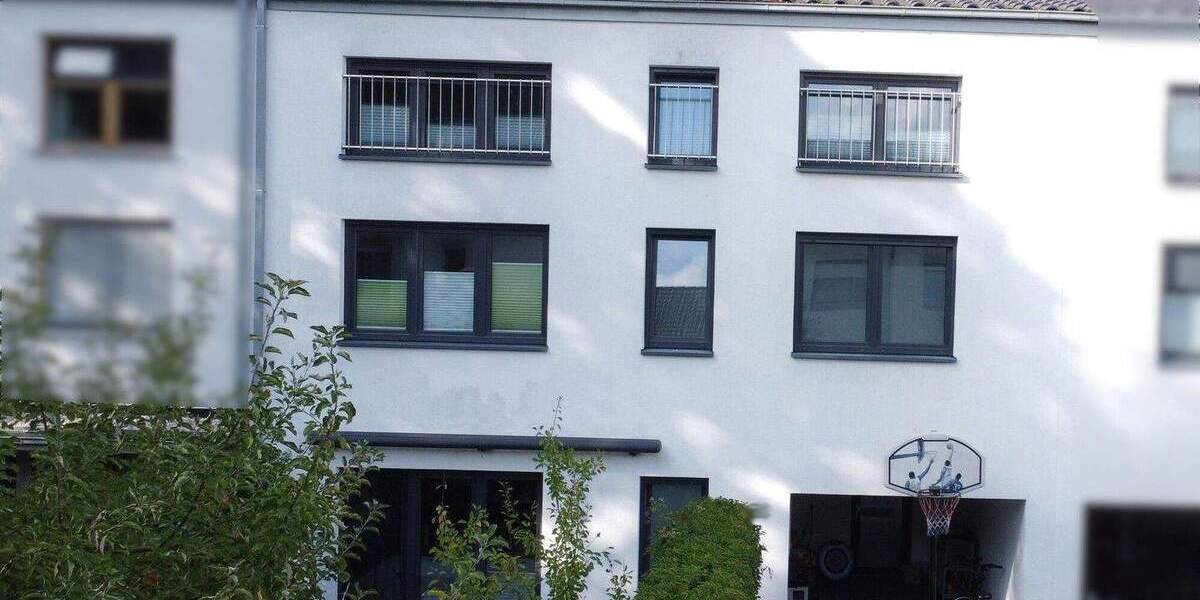 Reihenmittelhaus Münster Mauritz - 7 Zimmer, 190 m&sup2;, 790.000&euro; | Angebot:25736045