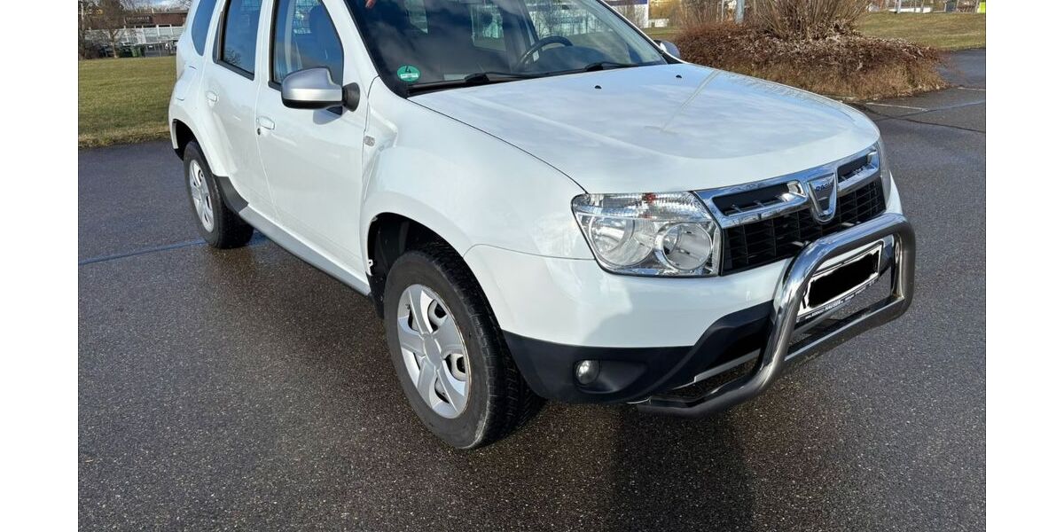 Dacia Duster 163.300 km 4.750 &euro; Zimmern 78658
