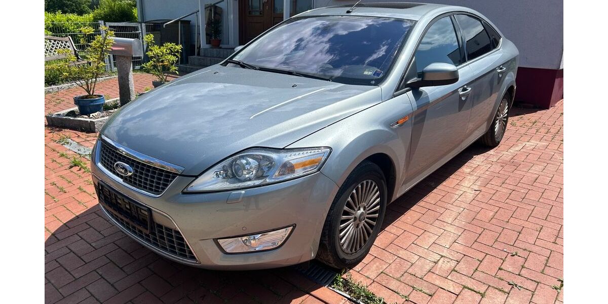 Ford Mondeo 187.940 km 4.790 &euro; Petershagen 32469