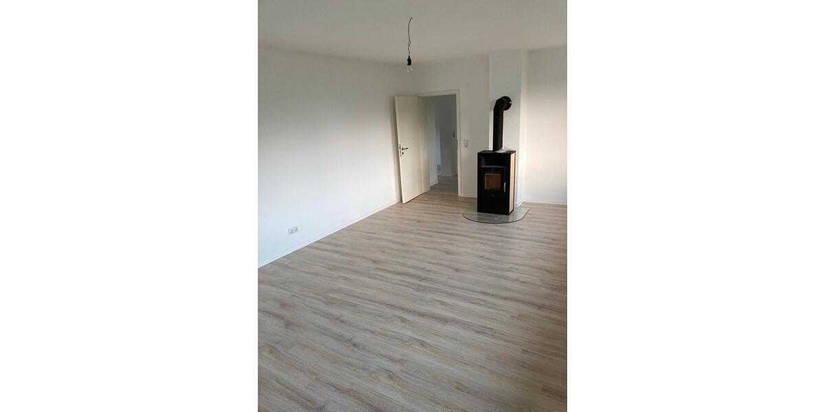 Einfamilienhaus Lindow (Mark) - 5 Zimmer, 90 m&sup2;, 1.100&euro; | Angebot:26278391