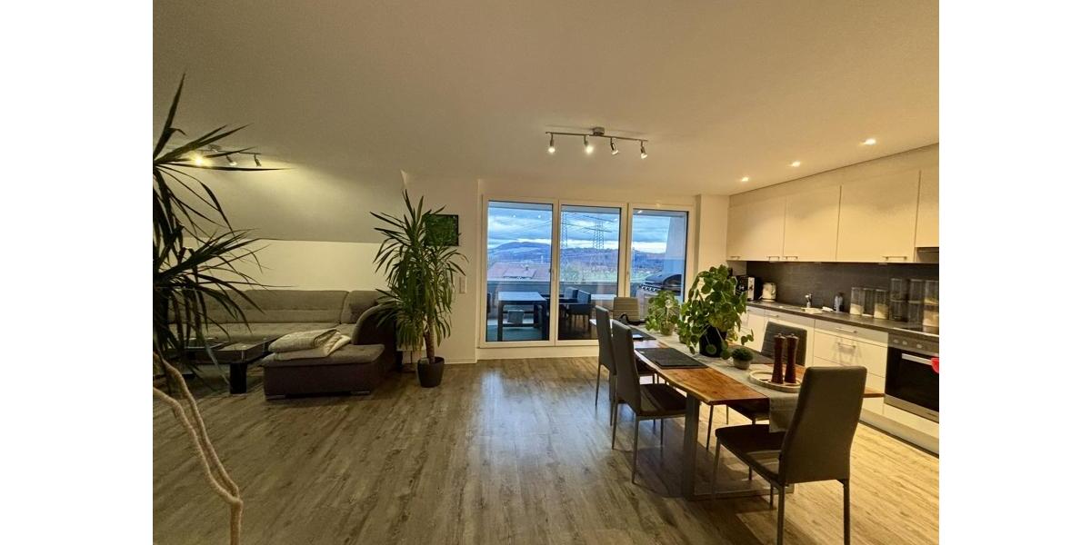 Maisonettenwohnung Murg - 4 Zimmer, 121 m&sup2;, 1.200&euro; | Angebot:25230096