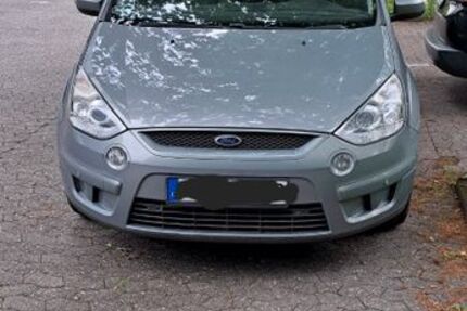 Ford S-Max 236.500 km 2.800 € Bonn 53177