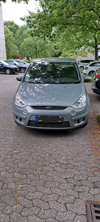 Ford S-Max 236.500 km 2.800 € Bonn 53177