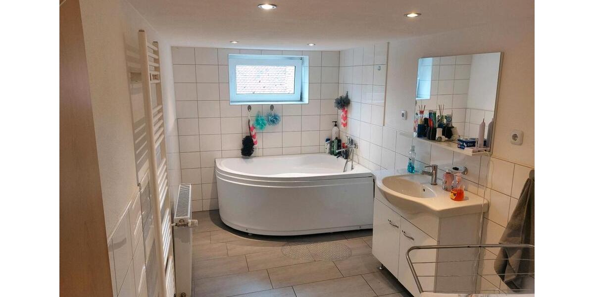 Mehrfamilienhaus, Wohnhaus Ahorn - 8 Zimmer, 110 m&sup2;, 260.000&euro; | Angebot:26182759