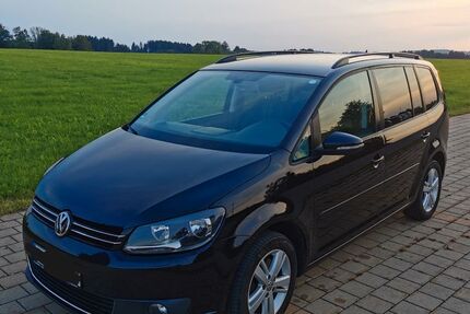 VW Touran 232.000 km 8.100 € Obergünzburg 87634