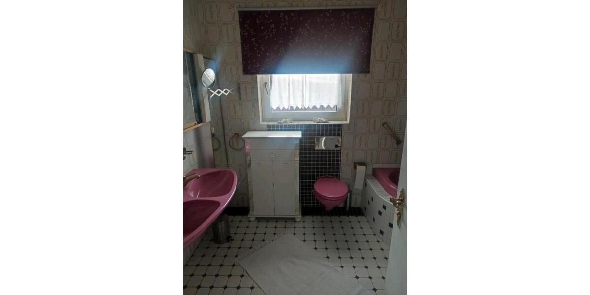 Einfamilienhaus Schieder-Schwalenberg Schwalenberg - 12 Zimmer, 300 m&sup2;, 255.000&euro; | Angebot:26800155