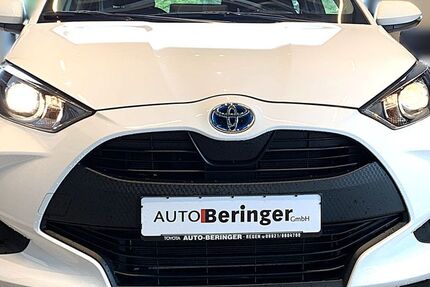 Toyota Yaris 12.200 km 18.500 &euro; Regen 94209