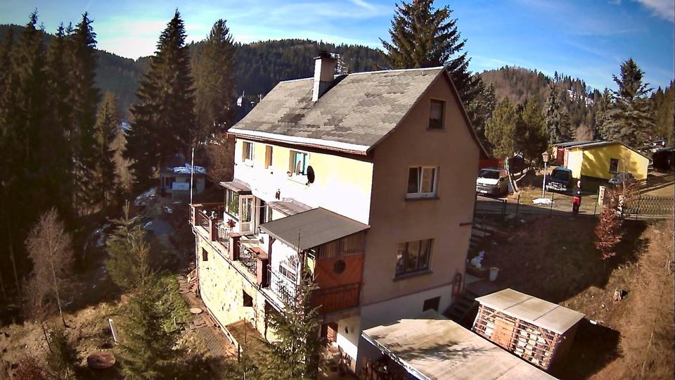 Einfamilienhaus Neuhaus am Rennweg - 3 Zimmer, 117 m&sup2;, 100.000&euro; | Angebot:26248655