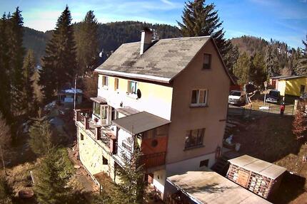 Haus Neuhaus am Rennweg - 3 Zimmer, 117 m&sup2;, 100.000&euro; | Angebot:26248655