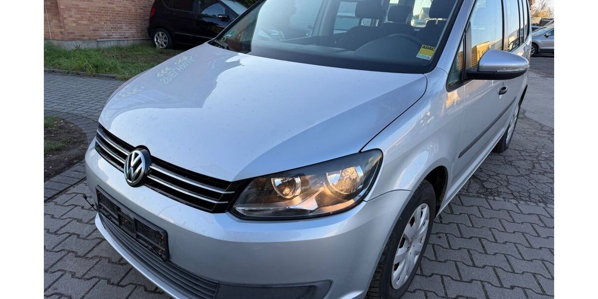 VW Touran 227.000 km 2.990 &euro; Dietzenbach 63128