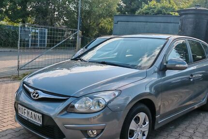 Hyundai i30 192.000 km 3.390 &euro; Nürnberg 90427