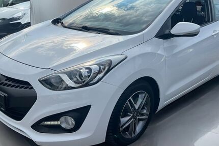 Hyundai i30 163.100 km 9.999 € Speyer 67346