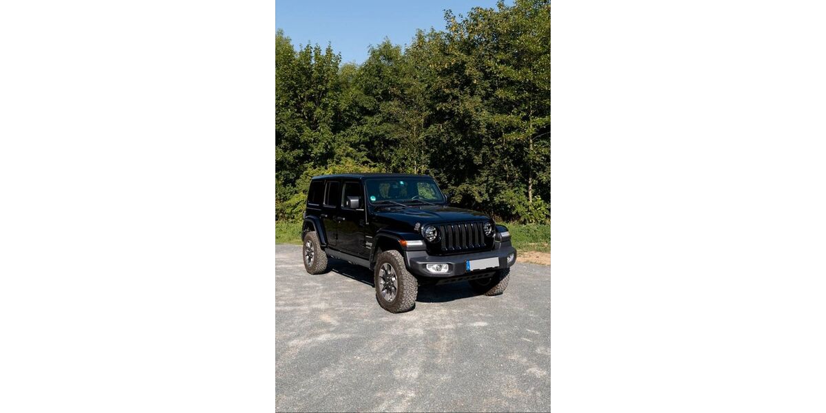 Jeep Wrangler 44.175 km 42.490 &euro; Freital 01705