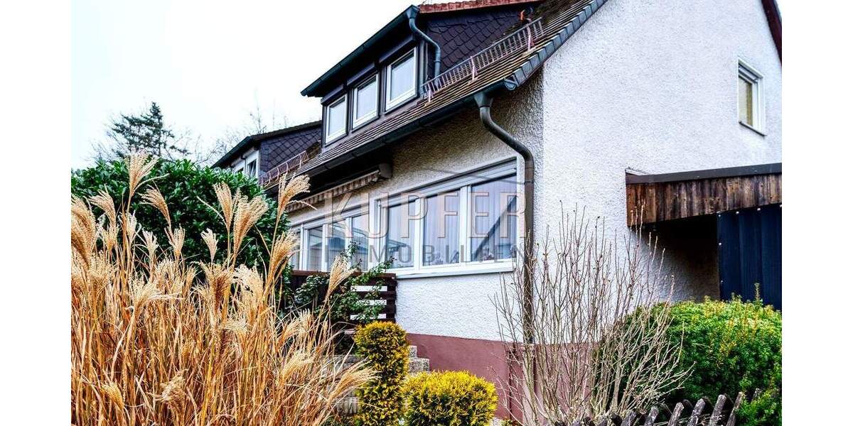 Doppelhaushälfte Forchheim - 4 Zimmer, 103 m&sup2;, 395.000&euro; | Angebot:25524195