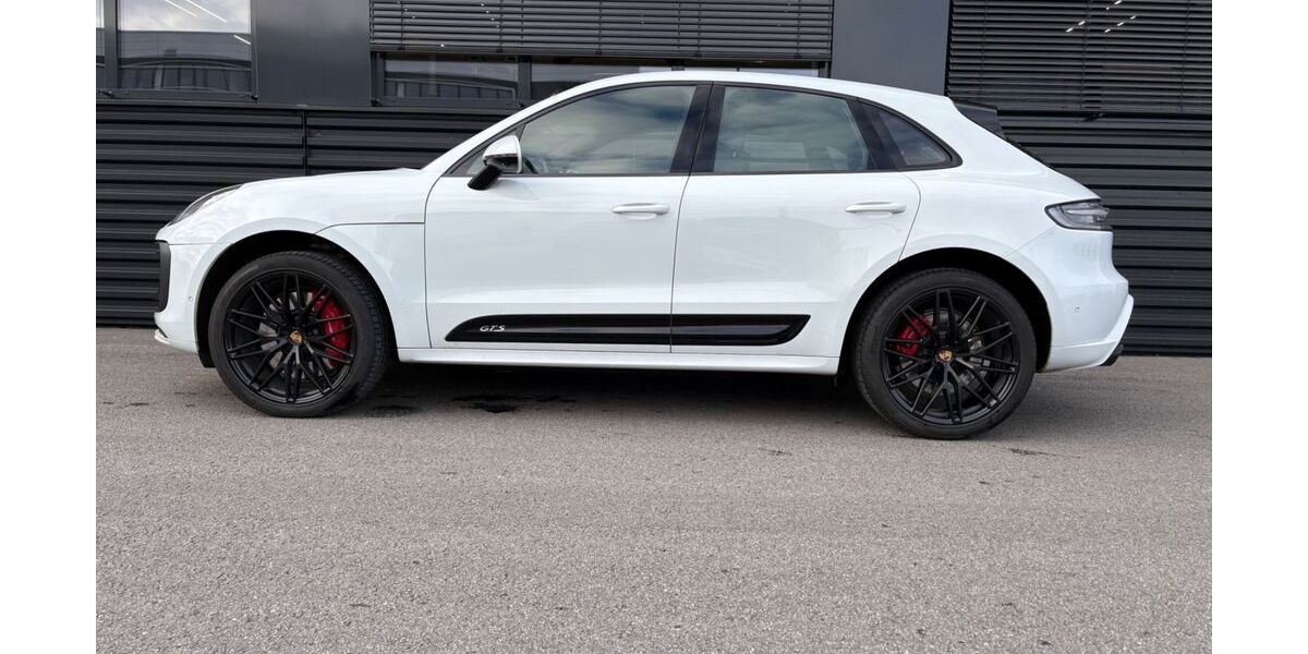 Porsche Macan 59.800 km 77.100 &euro; Passau 94032