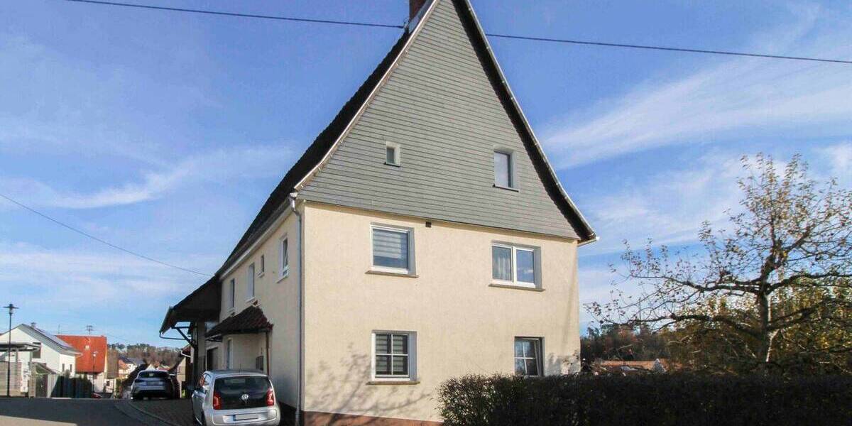Einfamilienhaus Horb am Neckar Grünmettstetten - 9 Zimmer, 275.000&euro; | Angebot:26275929