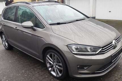 VW Golf Sportsvan 219.835 km 8.900 &euro; Zweibrücken 66482