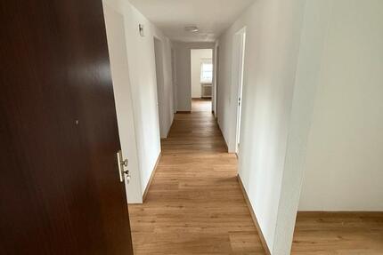Haus Albstadt Gemarkung Onstmettingen - 4 Zimmer, 78 m&sup2;, 900&euro; | Angebot:24806444
