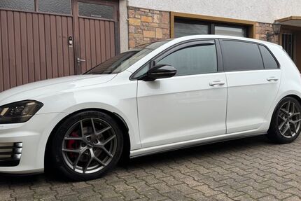 VW Golf 175.000 km 13.000 &euro; Wiesbaden 65183