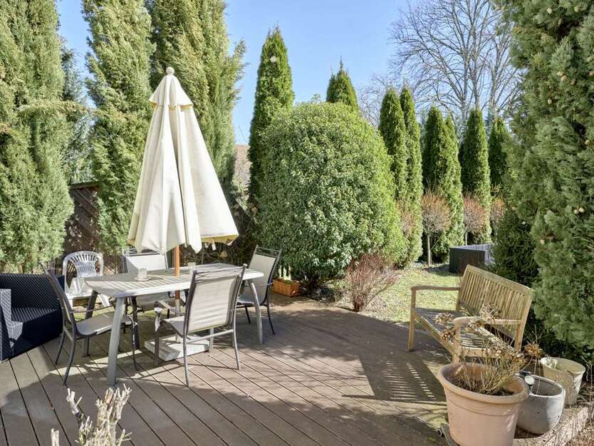 Haus zum Kaufen in Stuttgart Plieningen 895.000 € 158.78 m²