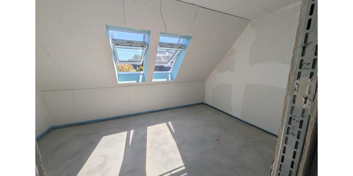 Doppelhaushälfte Norderstedt - 4 Zimmer, 117 m&sup2;, 2.350&euro; | Angebot:26427434