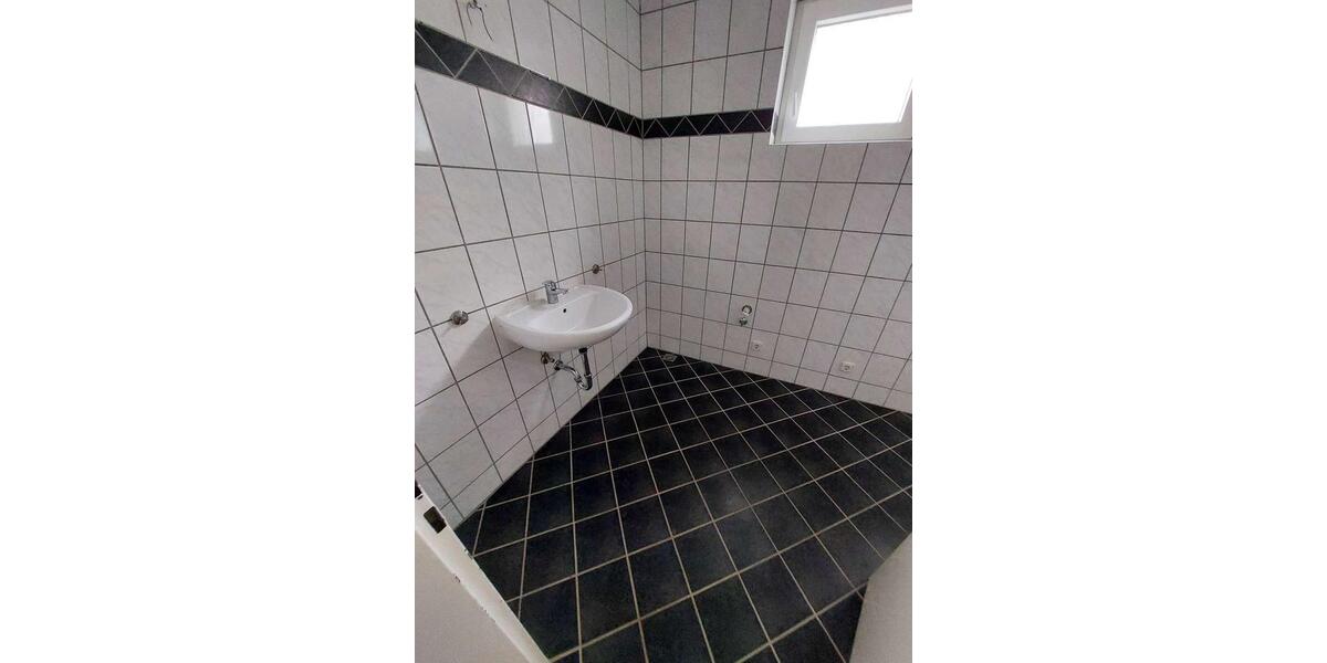 Etagenwohnung Clausthal-Zellerfeld Zellerfeld - 4 Zimmer, 96 m&sup2;, 560&euro; | Angebot:23511368