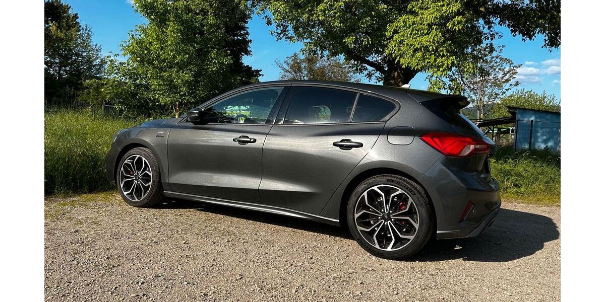 Ford Focus 55.400 km 14.990 &euro; Speyer 67346